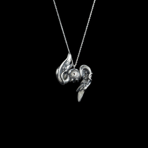 Pendentif Méduse Maedusa en argent 925 oxydé mat, chevelure de serpents sculptée à la main
