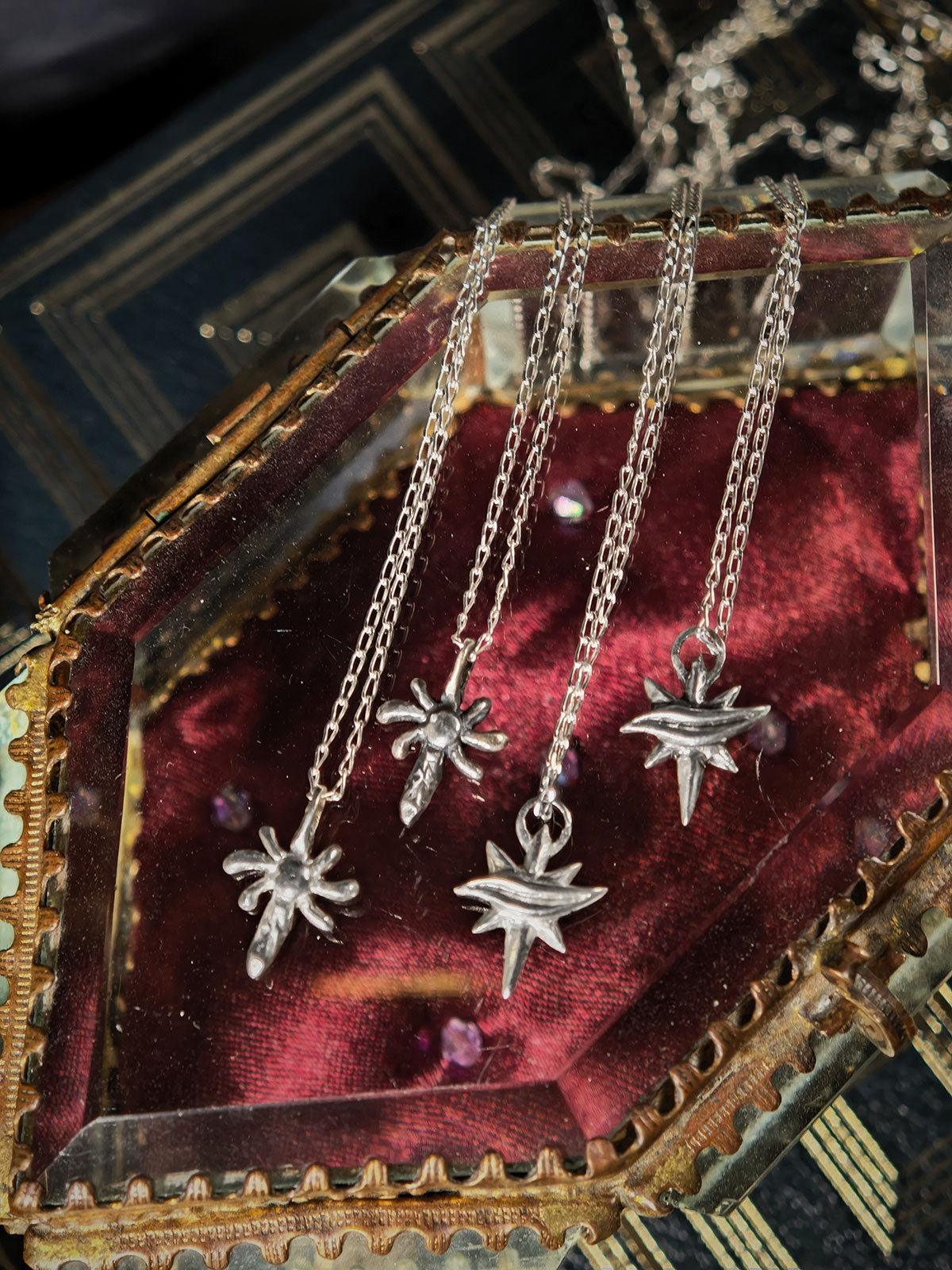 Mini pendentif dague Antigone en argent 925, vue 5