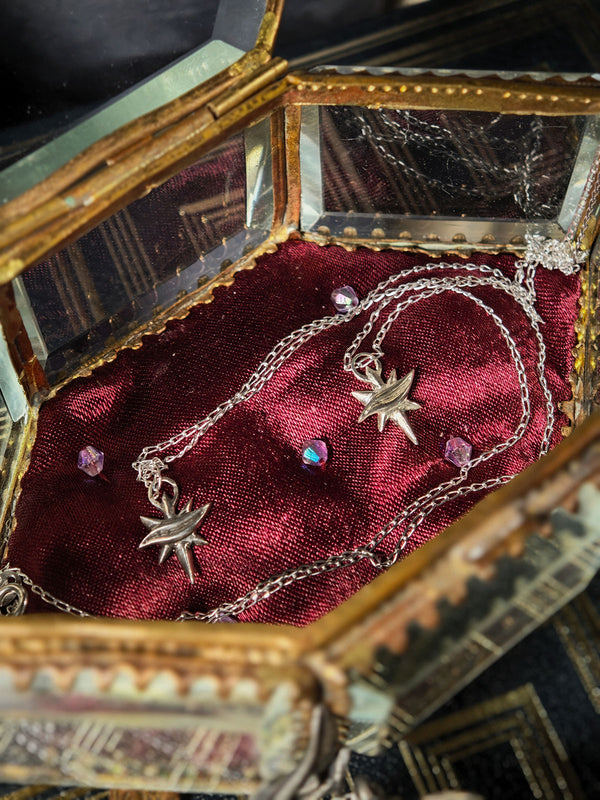 Mini pendentif étoile Astraea en argent 925, format délicat à porter chaque jour